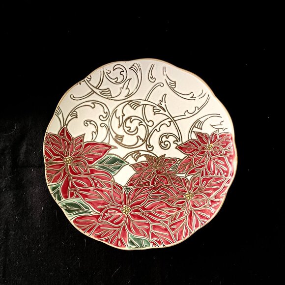 Holiday Poinsettia Flower Serving/Dinner Plate By: Spectrum Designz - Picture 1 of 7